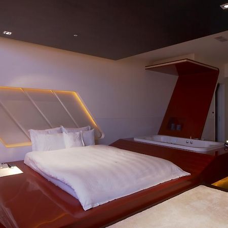 Wego-Hsinchu Boutique Hotel Экстерьер фото